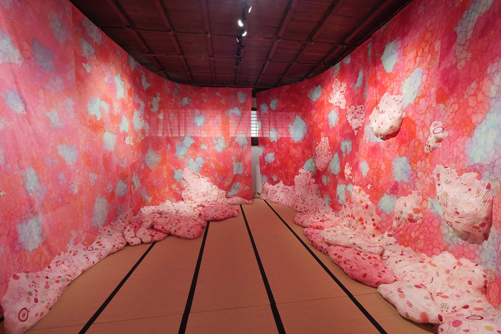 Kashio Satomi, Wavering Border, 2015. Installation view from Go for kogei 2022, Shokoji Temple, 2022.