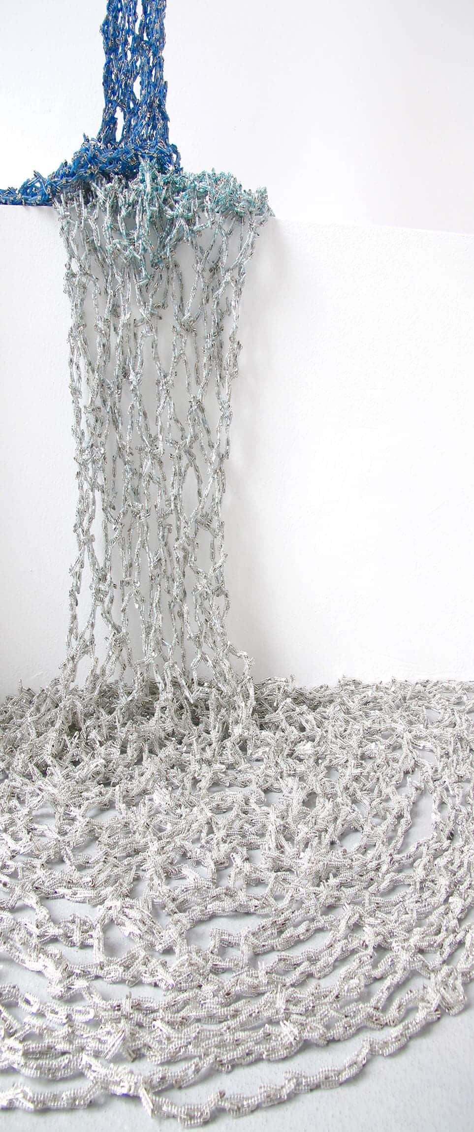 シゲ・フジシロ《Where is my paradise? (Basketballgoal / waterfall)》2015年［参考］