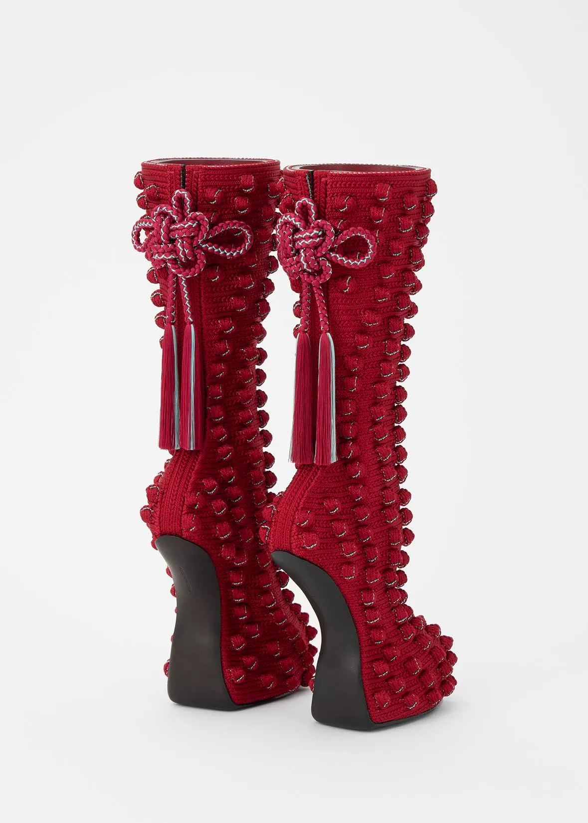 舘⿐則孝《ヒールレスシューズ》